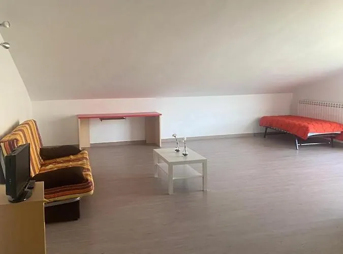 펜션 Moreras 카라타유드